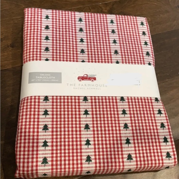 The Farmhouse Rachel Ashwell Christmas Tree Tablecloth Plaid 60” Round Red - Picture 2 of 2